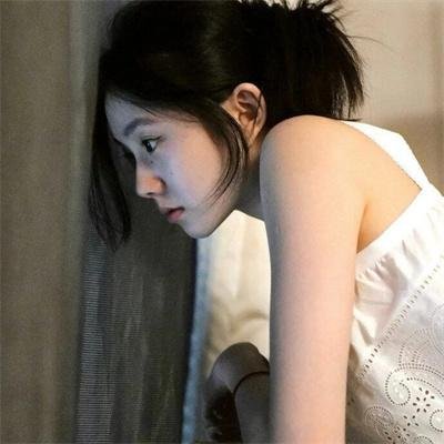 女仁医国语 封面